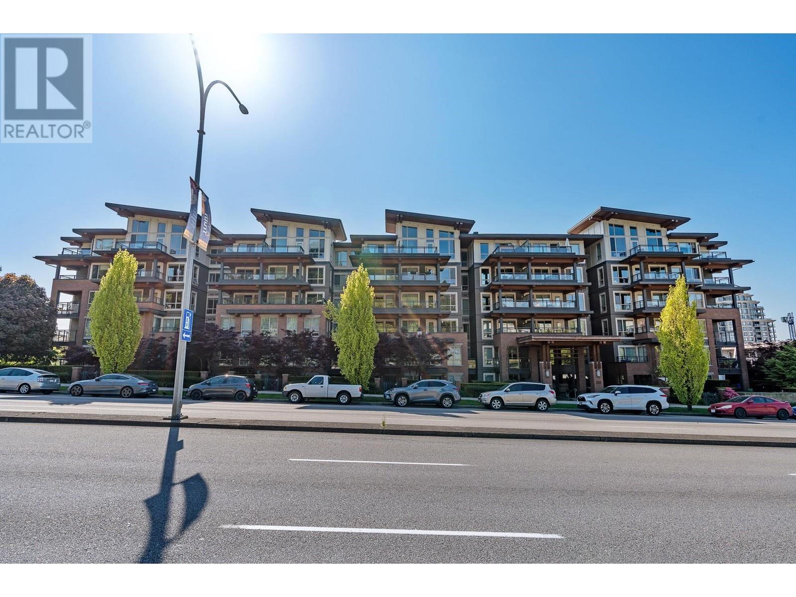 512 500 ROYAL AVENUE, New Westminster, British Columbia