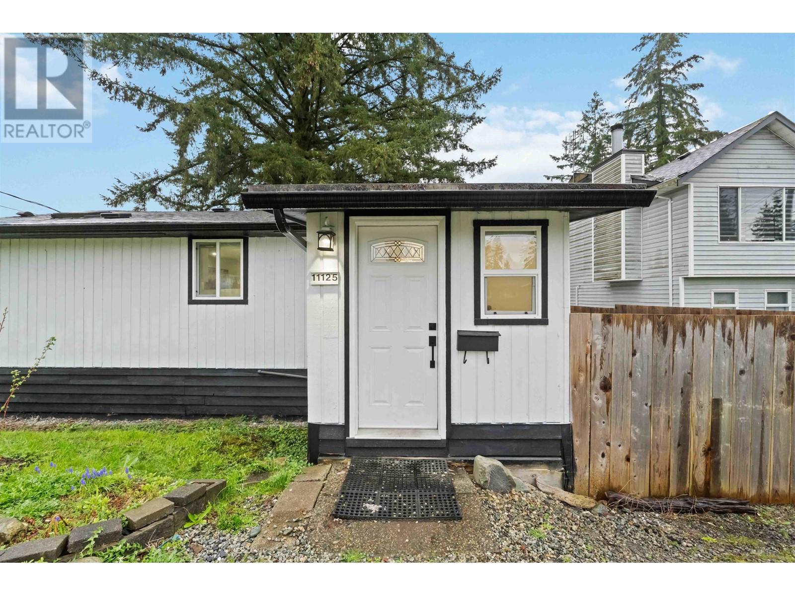 11125 Charlton Street, Maple Ridge, British Columbia  V2X 1N5 - Photo 6 - R2986603