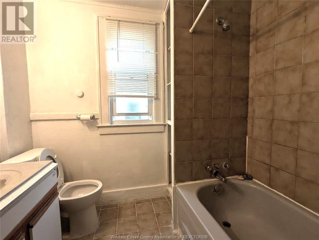 720 Partington Avenue, Windsor, Ontario  N9B 2N7 - Photo 11 - 25011193