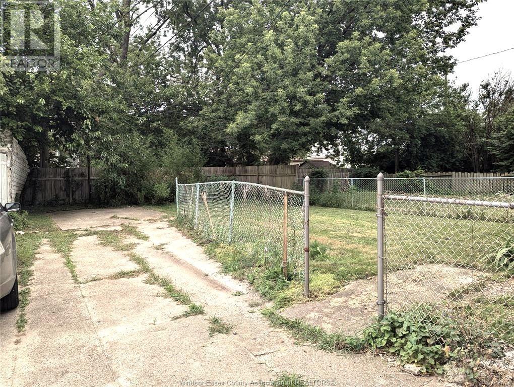 720 Partington Avenue, Windsor, Ontario  N9B 2N7 - Photo 15 - 25011193