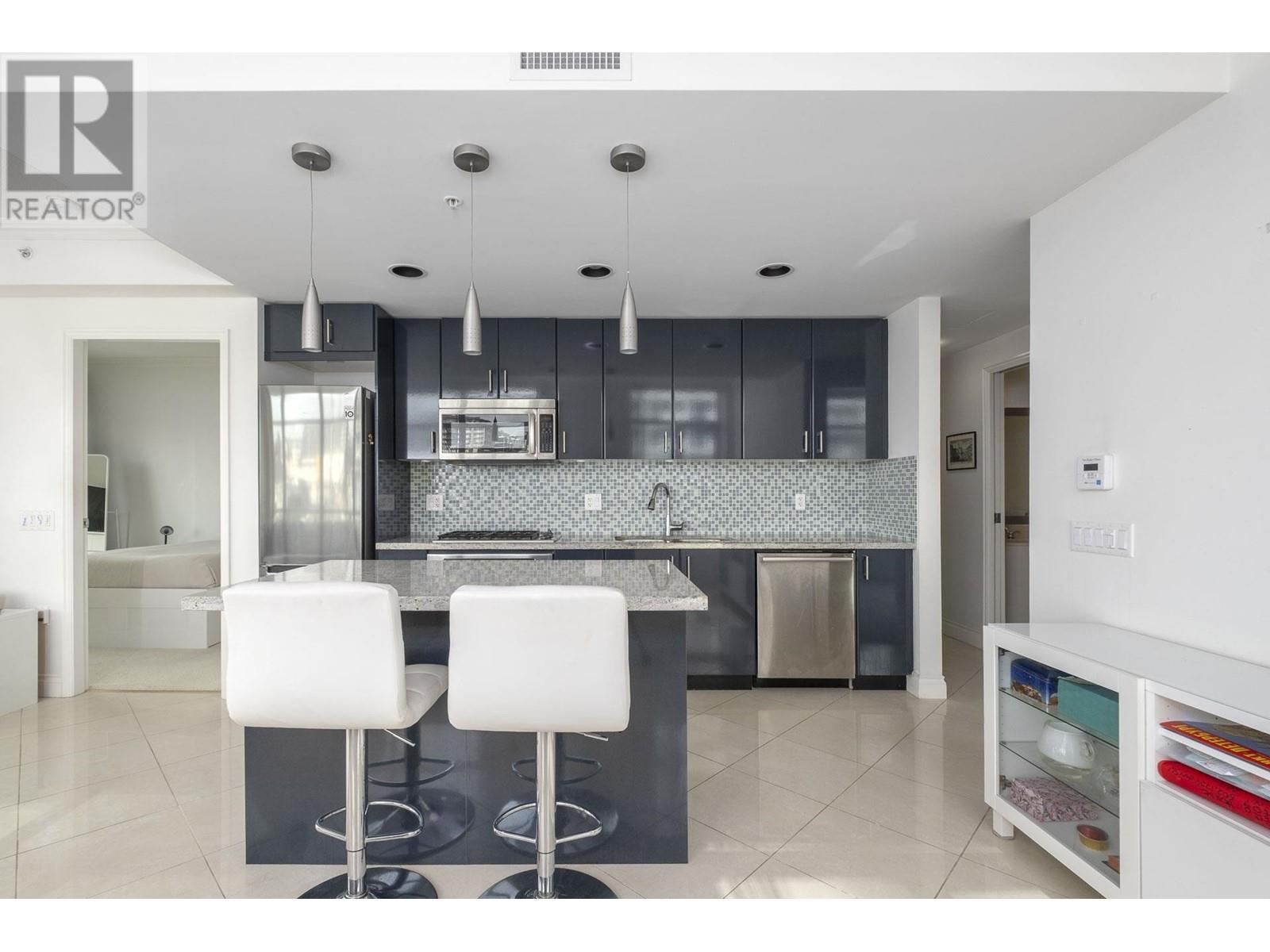 502 172 Victory Ship Way, North Vancouver, British Columbia  V7L 0B5 - Photo 11 - R2984573