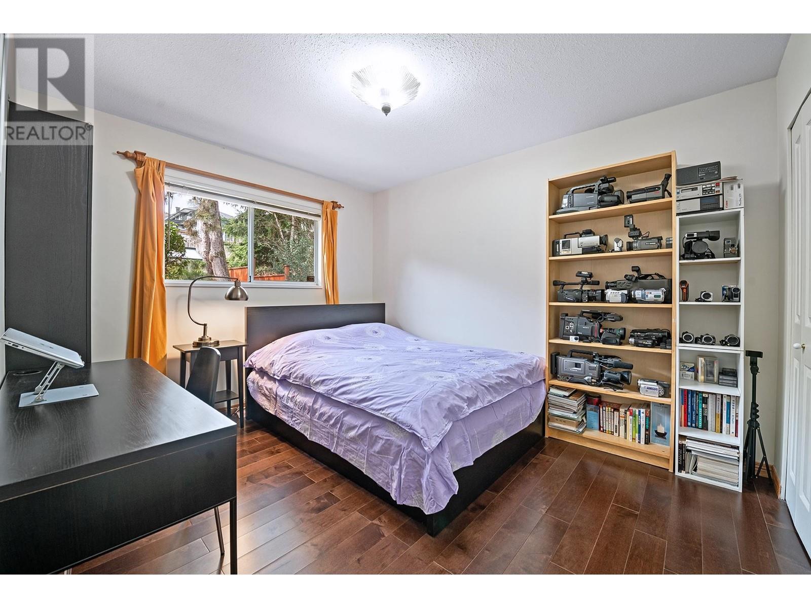 4130 Russell Court, North Vancouver, British Columbia  V7G 2C5 - Photo 19 - R2998588