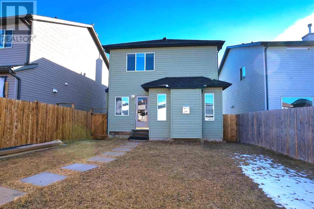9221 Saddlebrook Drive Ne, Calgary, Alberta  T3J 0B3 - Photo 2 - A2200137