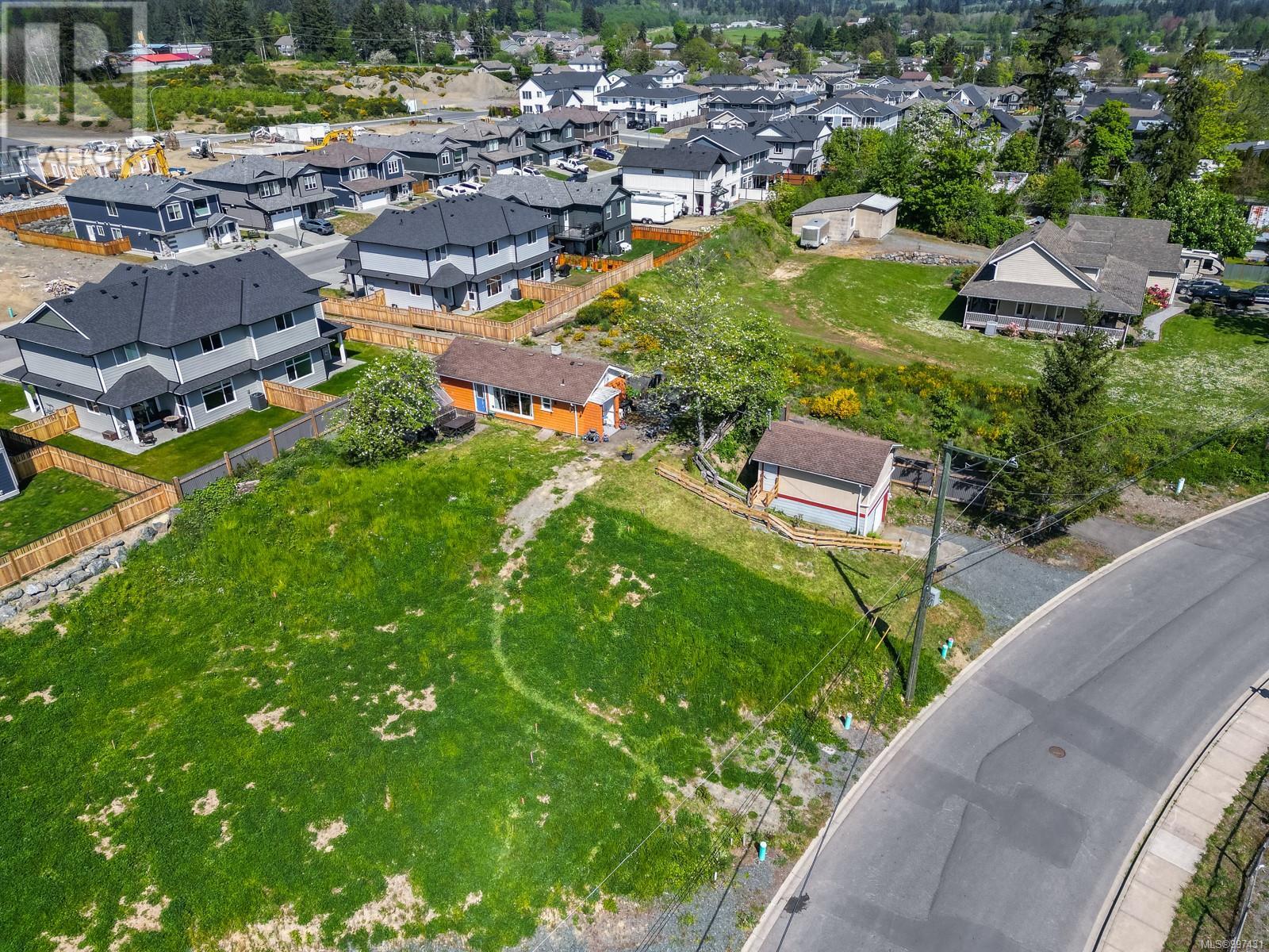 Property at 6014 Cassino Rd image 3