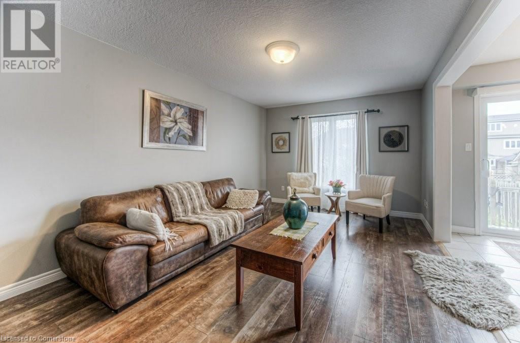 691 Karlsfeld Road, Waterloo, Ontario  N2T 1V3 - Photo 5 - 40725189