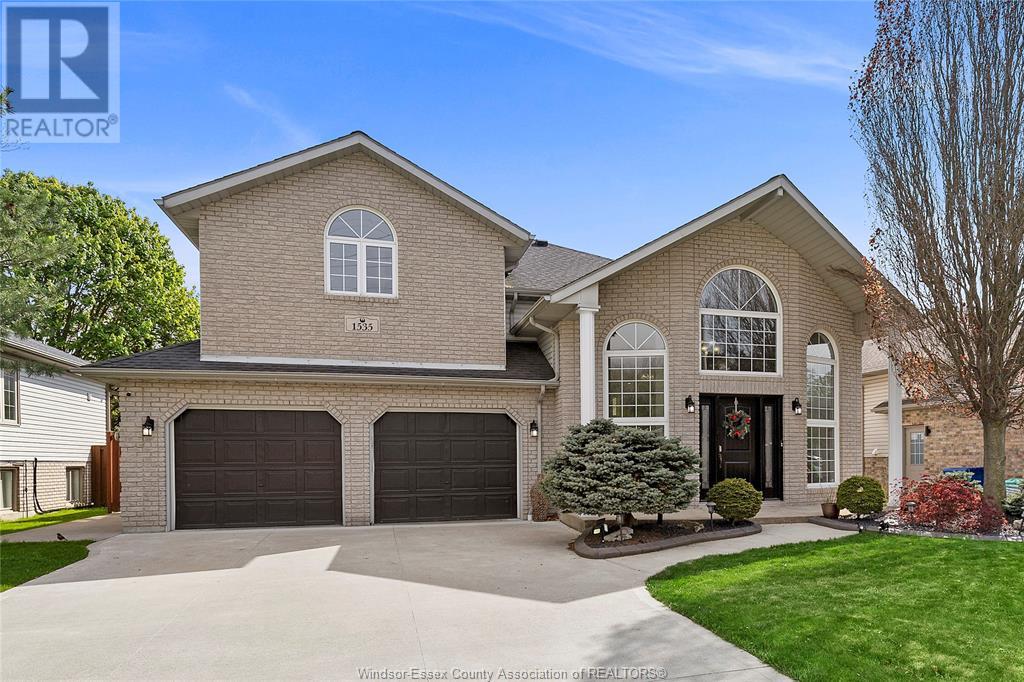 Property at 1535 MAPLE AVENUE image 3