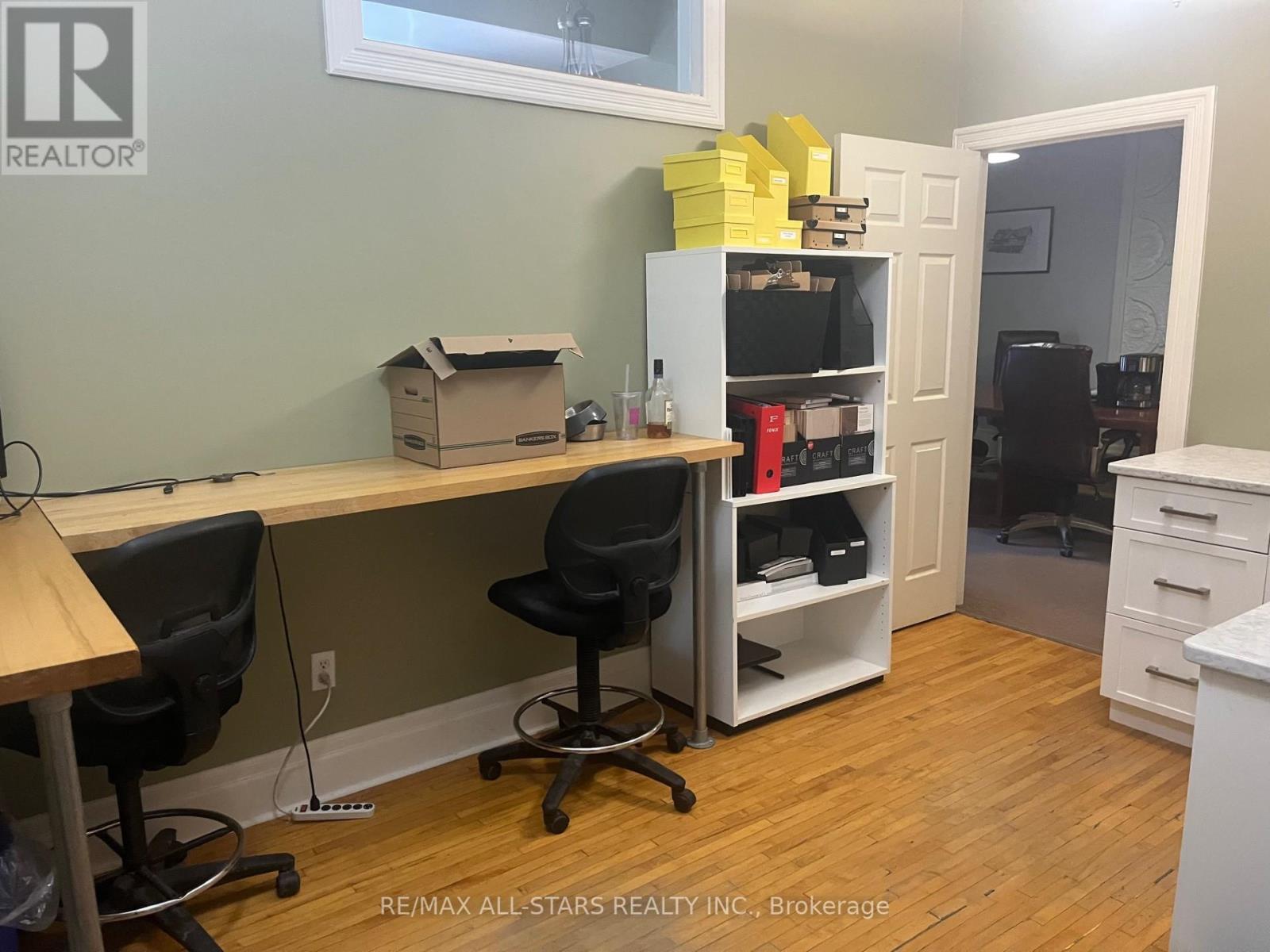 Unit 5 - 17 William Street N, Kawartha Lakes, Ontario  K9V 3Z9 - Photo 5 - X12126355