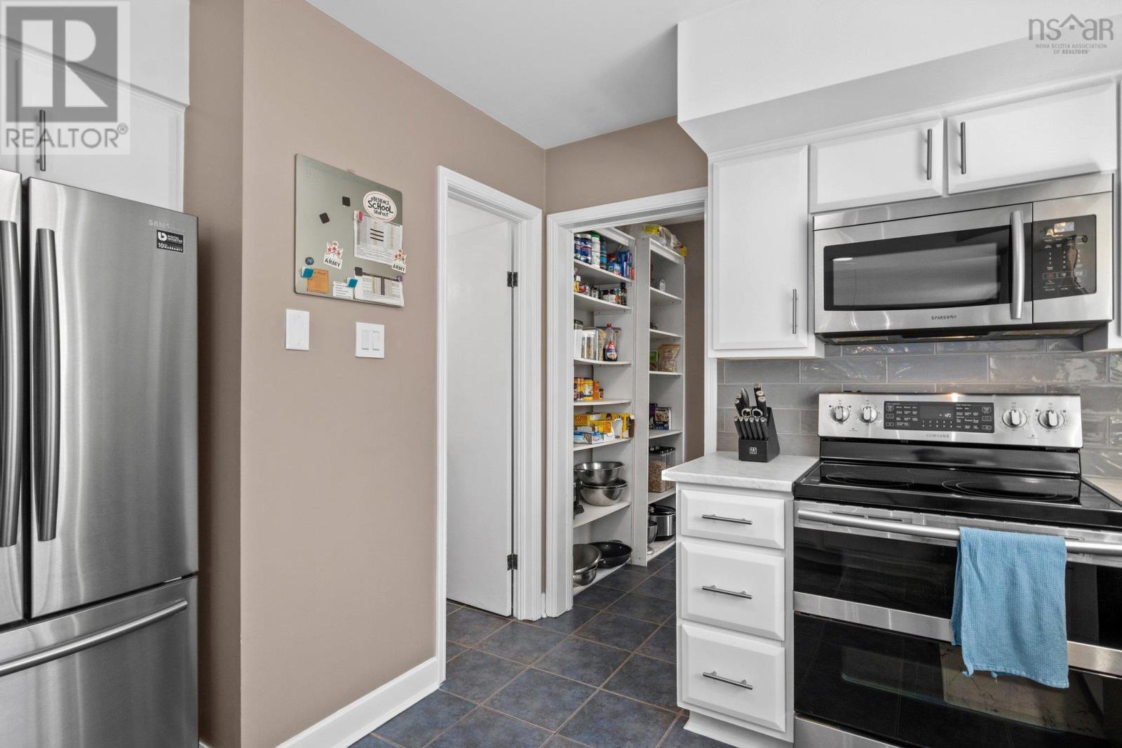 Property at 70 Carlheath Drive image 4