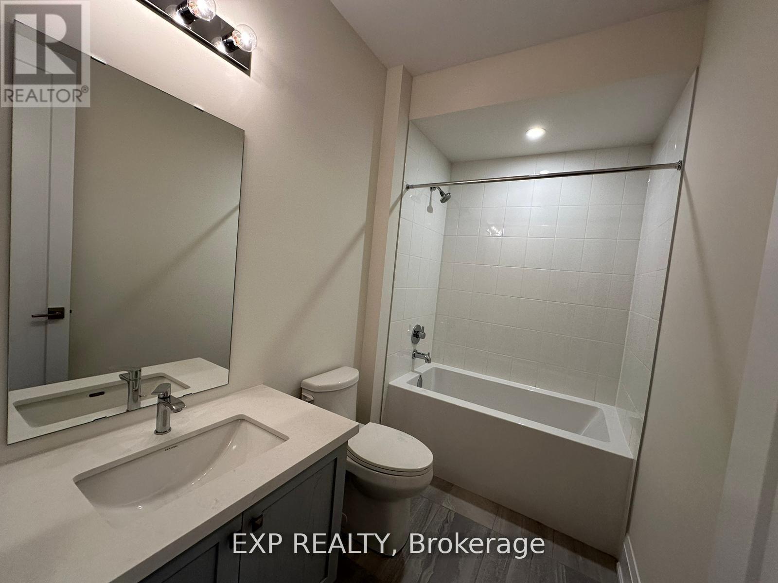 35 Schmeltzer Crescent, Richmond Hill, Ontario  L4E 1K9 - Photo 24 - N12126322