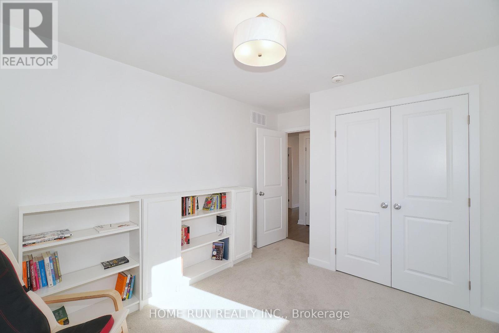 1409 Hemlock Road, Ottawa, Ontario  K1K 5A2 - Photo 30 - X12126316