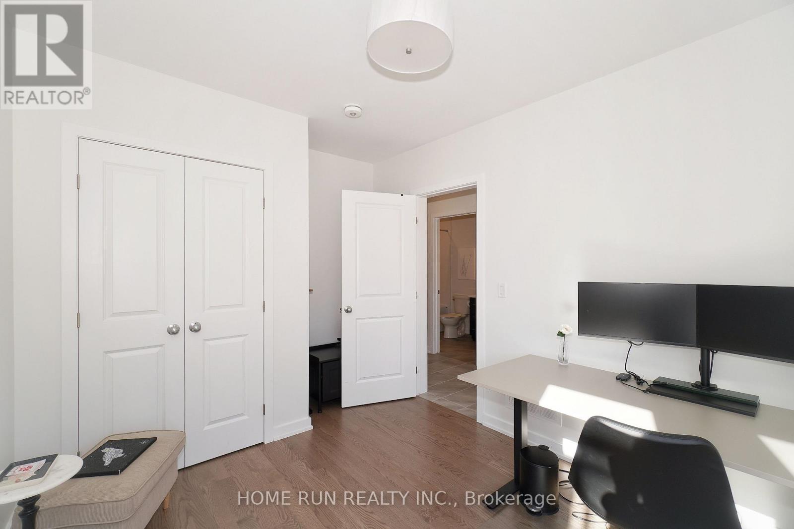 1409 Hemlock Road, Ottawa, Ontario  K1K 5A2 - Photo 24 - X12126316