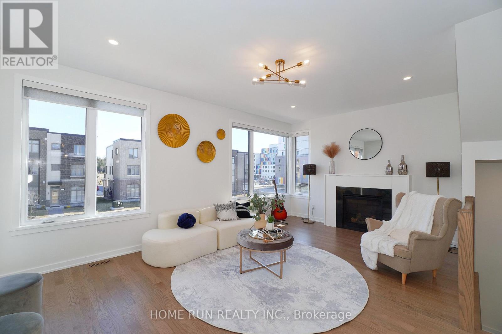 Property at 1409 HEMLOCK ROAD image 3