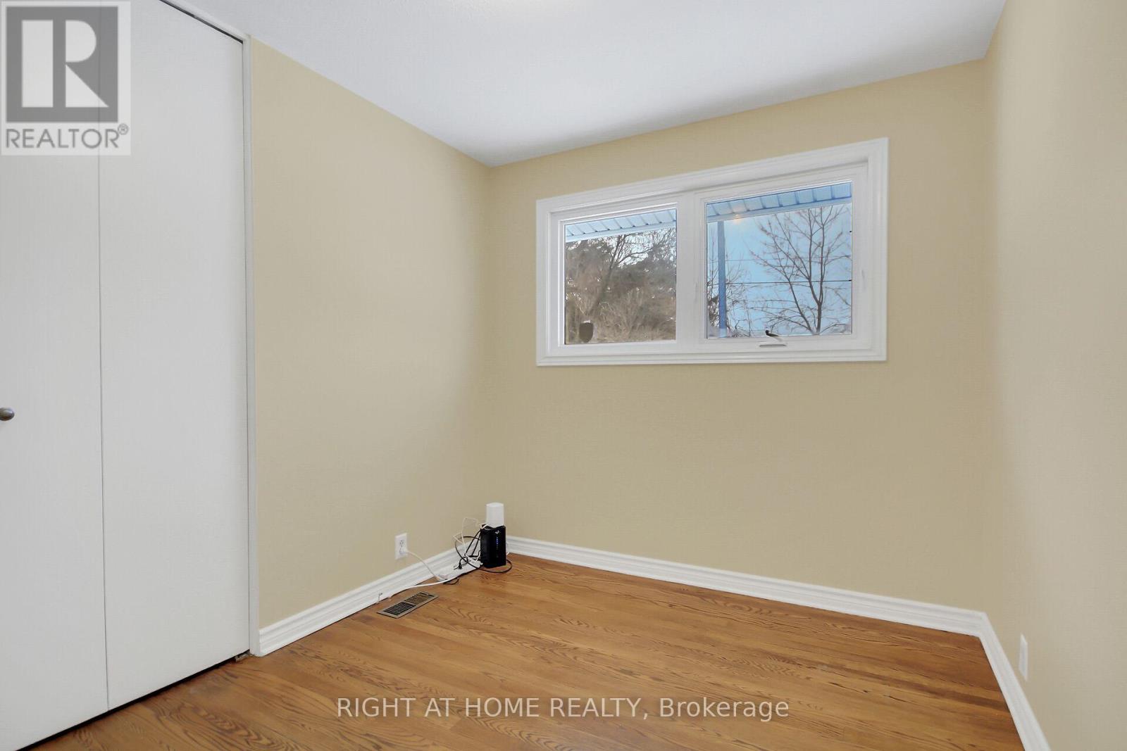 42 Cleadon Drive, Ottawa, Ontario  K2H 5P3 - Photo 25 - X12084375