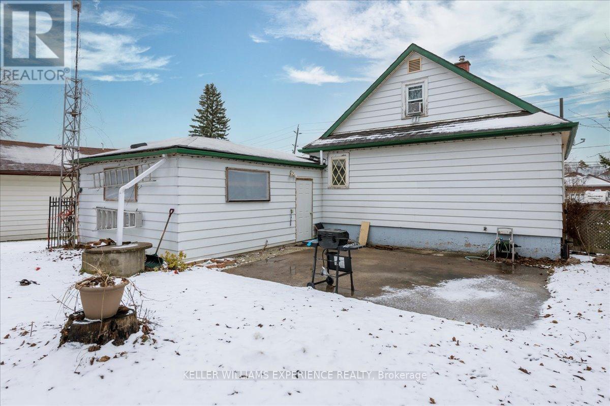 116 Huronia Road, Barrie, Ontario  L4N 4E9 - Photo 29 - S12044075
