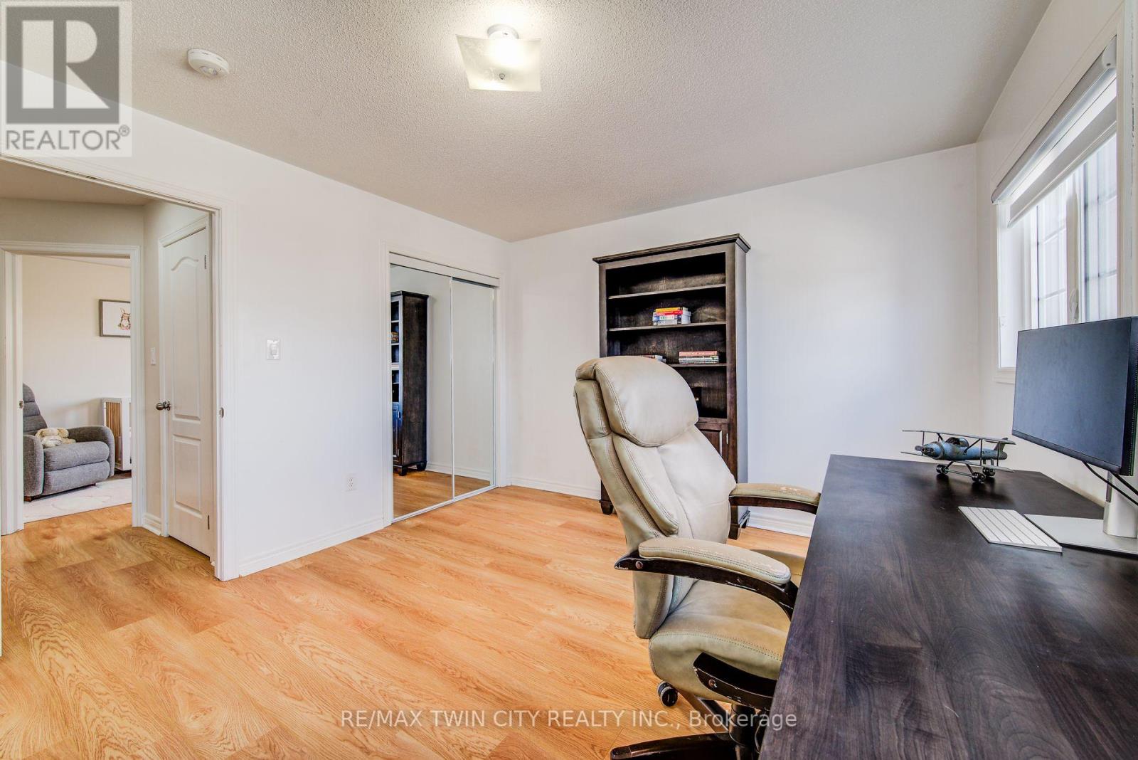 991 Hannah Avenue S, North Perth (Listowel), Ontario  N4W 0H6 - Photo 27 - X12086613