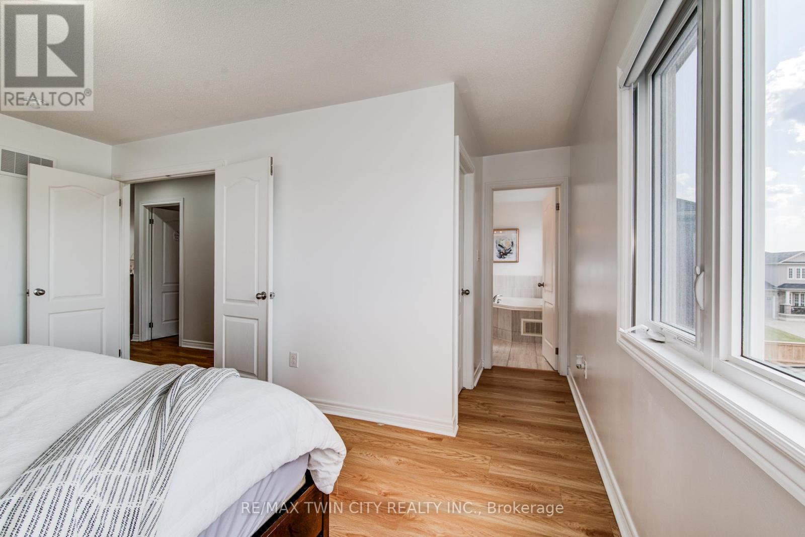 991 Hannah Avenue S, North Perth (Listowel), Ontario  N4W 0H6 - Photo 32 - X12086613