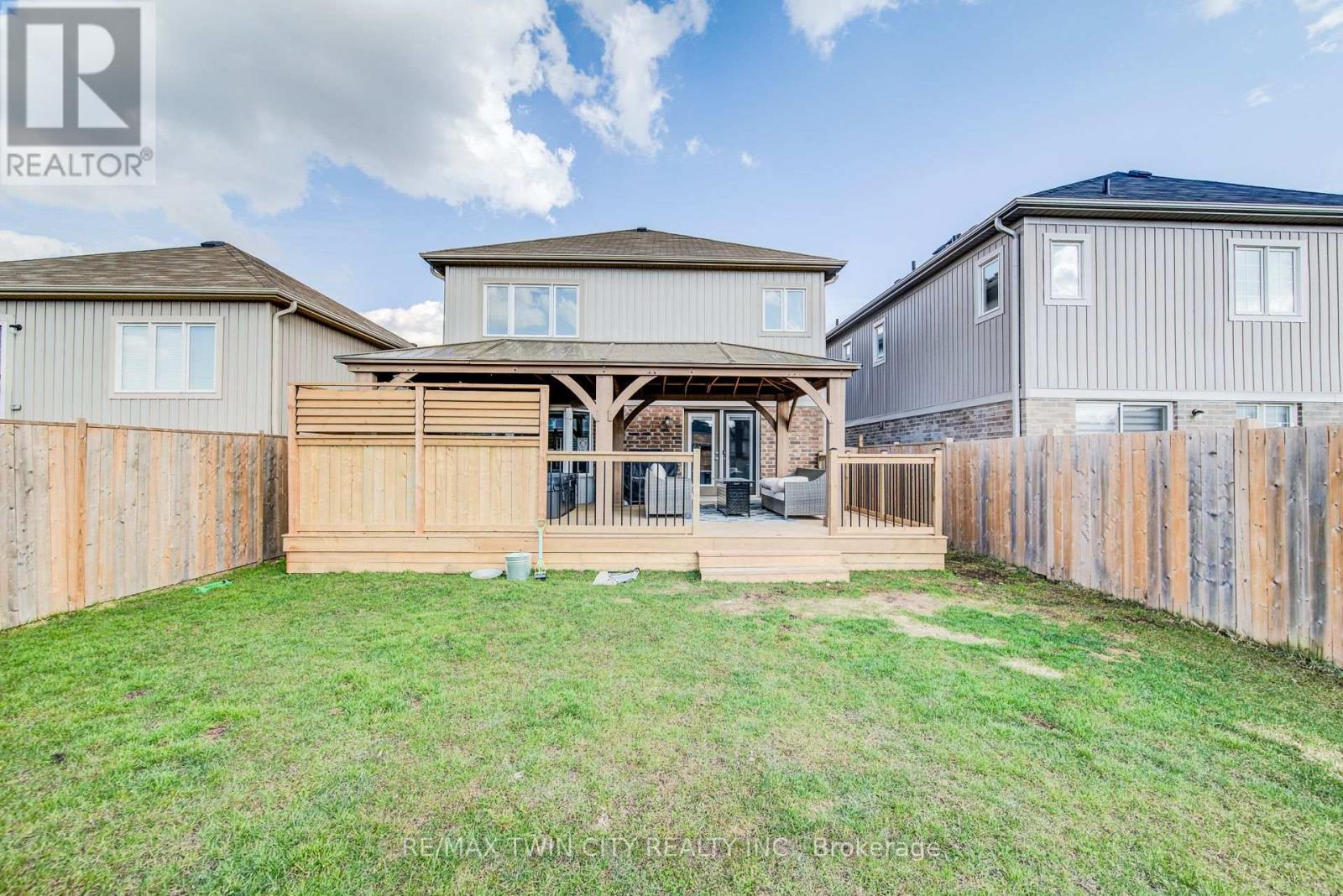 991 Hannah Avenue S, North Perth (Listowel), Ontario  N4W 0H6 - Photo 44 - X12086613