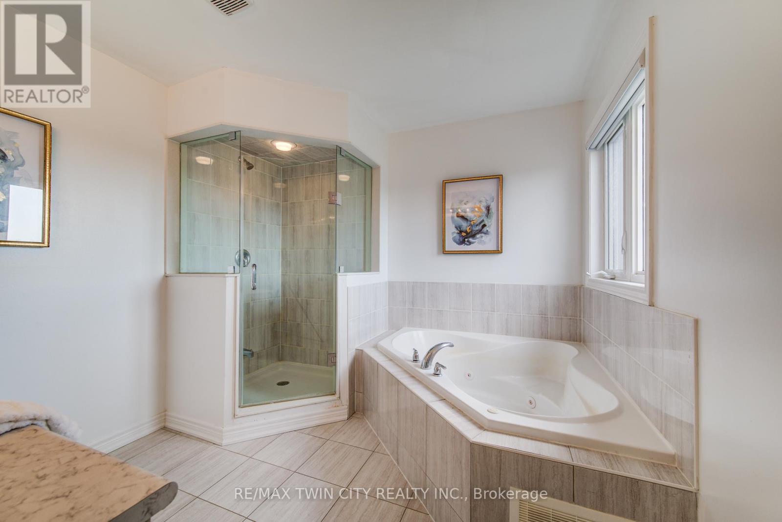 991 Hannah Avenue S, North Perth (Listowel), Ontario  N4W 0H6 - Photo 34 - X12086613