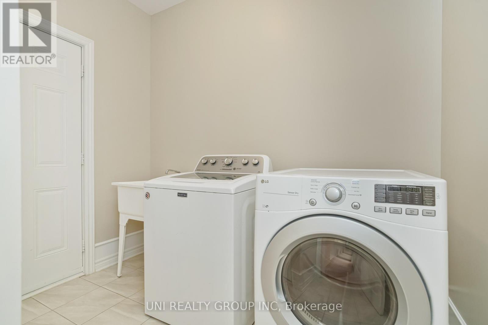 172 Cambie Road, Ottawa, Ontario  K1X 0A7 - Photo 26 - X12126374