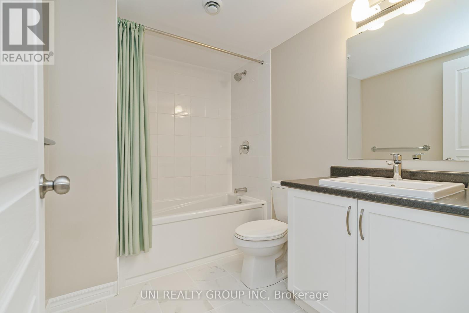 172 Cambie Road, Ottawa, Ontario  K1X 0A7 - Photo 44 - X12126374