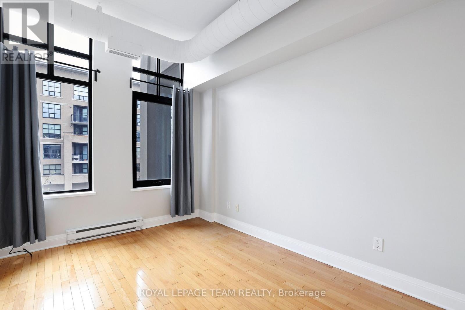 203 - 300 Powell Avenue, Ottawa, Ontario  K1S 5T3 - Photo 19 - X12126390
