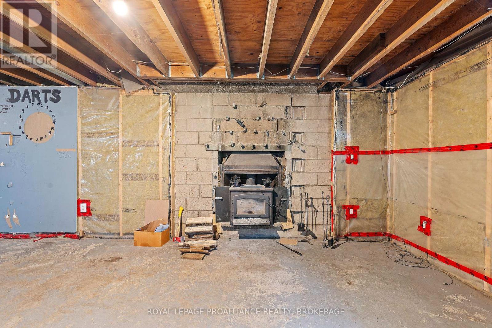 7558 Highway 38, South Frontenac, Ontario  K0H 2W0 - Photo 35 - X12126389