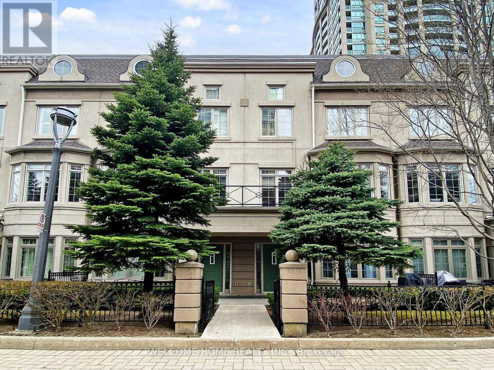Gv 124 - 17 Barberry Place, Toronto, Ontario  M2K 3E2 - Photo 1 - C12126381