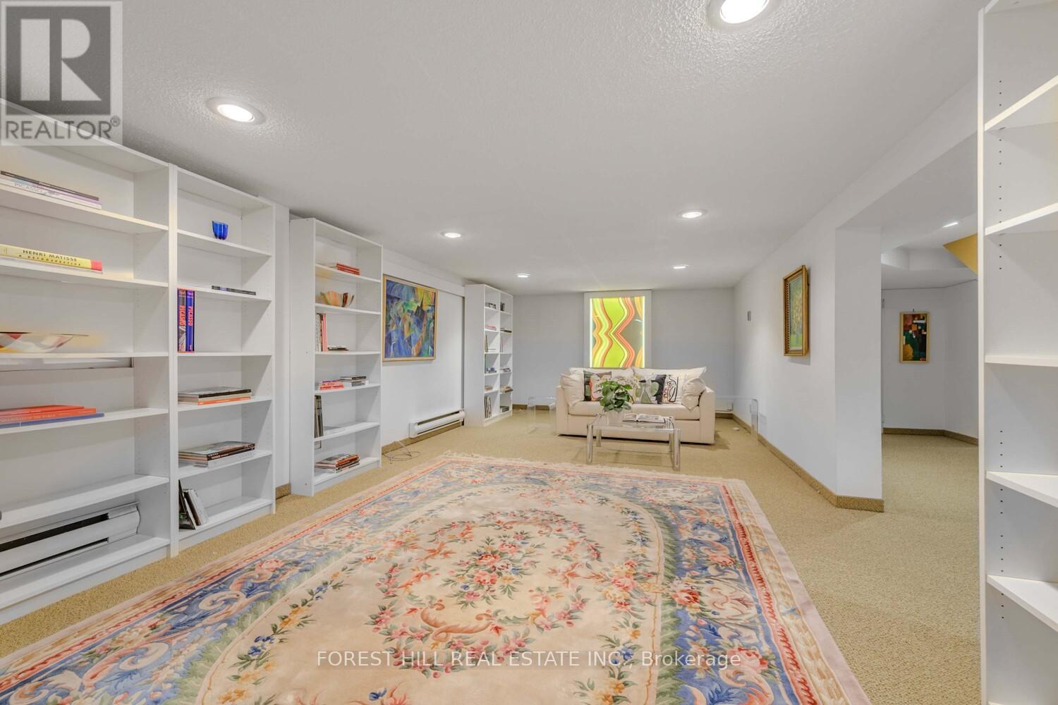192 Old Forest Hill Road, Toronto, Ontario  M6C 2G9 - Photo 37 - C12126385