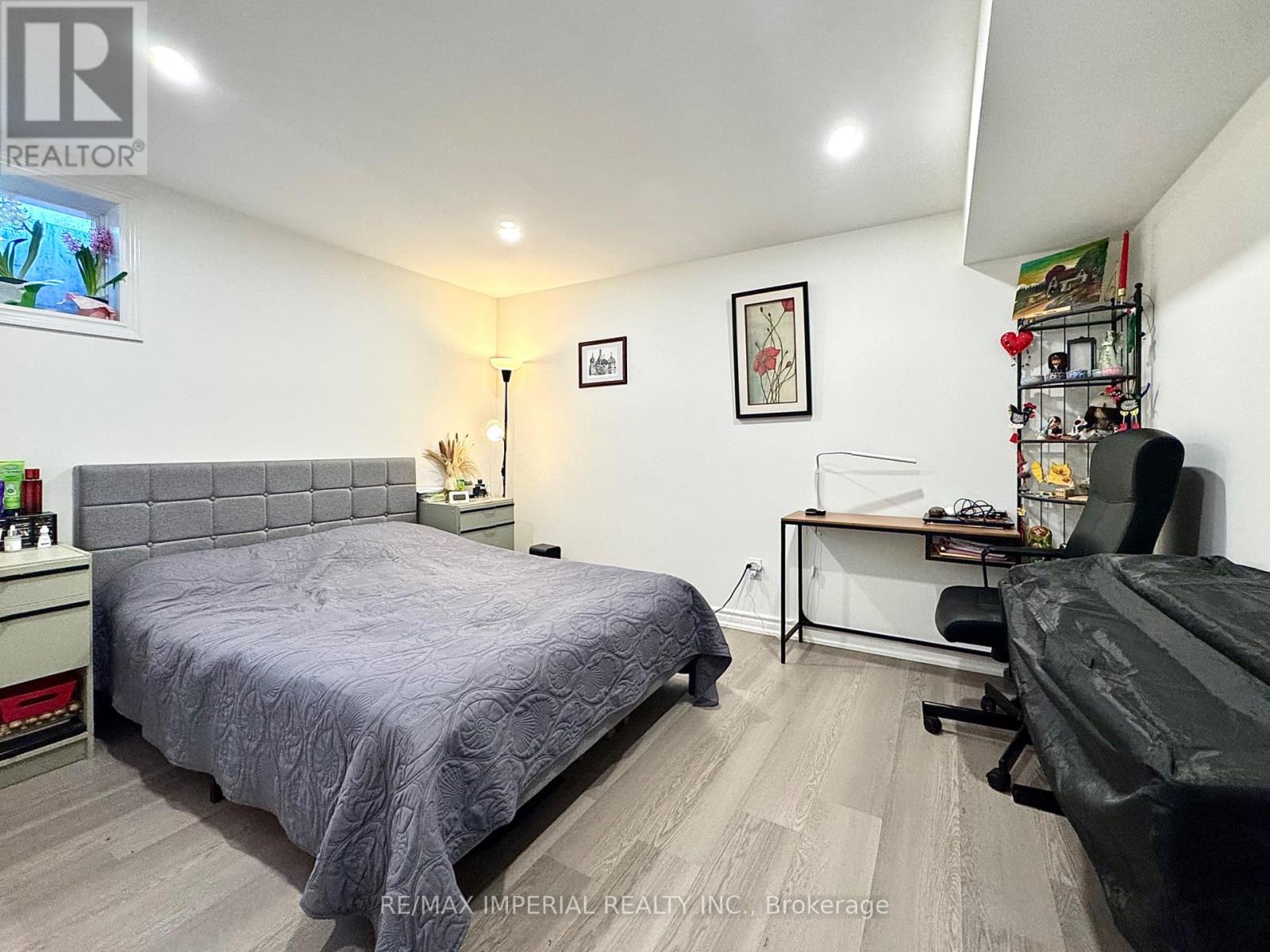 Bsmt - 40 Brewsland Crescent, Markham, Ontario  L3T 7G7 - Photo 3 - N12126343