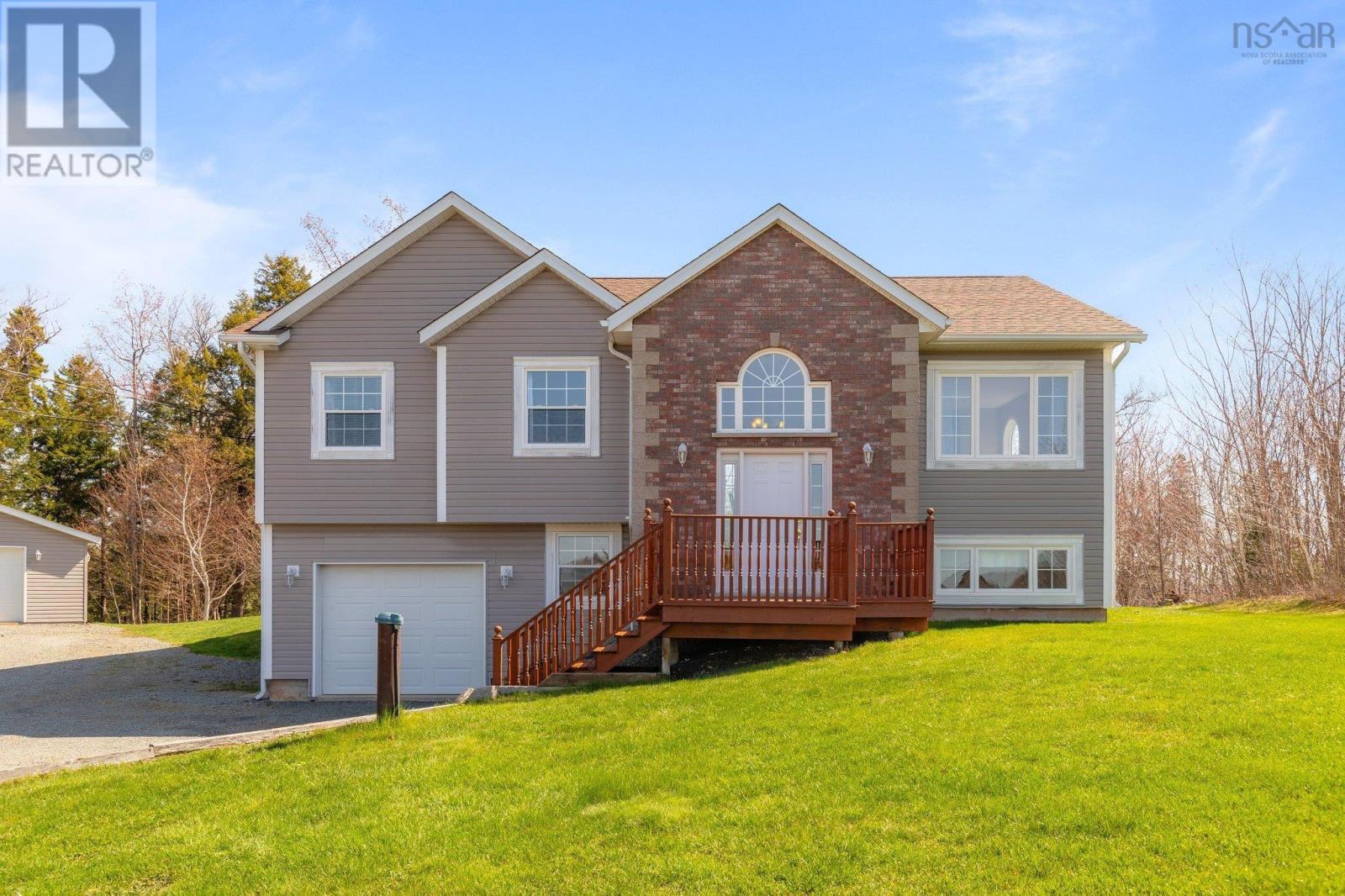 Property at 309 Laurel Ridge Drive image 3