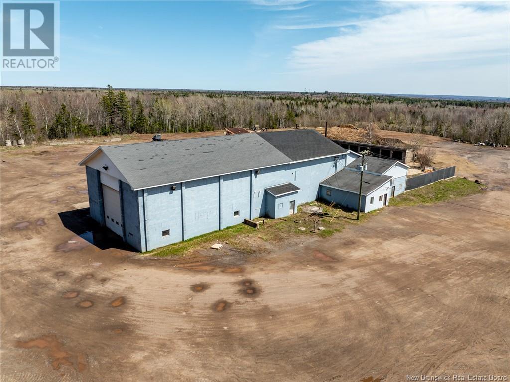 815 Gorge Road, Moncton, New Brunswick  E1G 3H6 - Photo 2 - NB117694