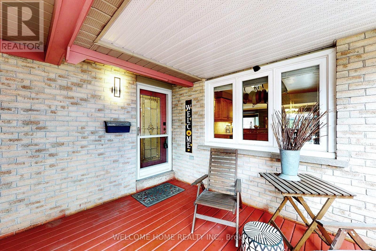 Property at 6079 LEESIDE CRESCENT image 2