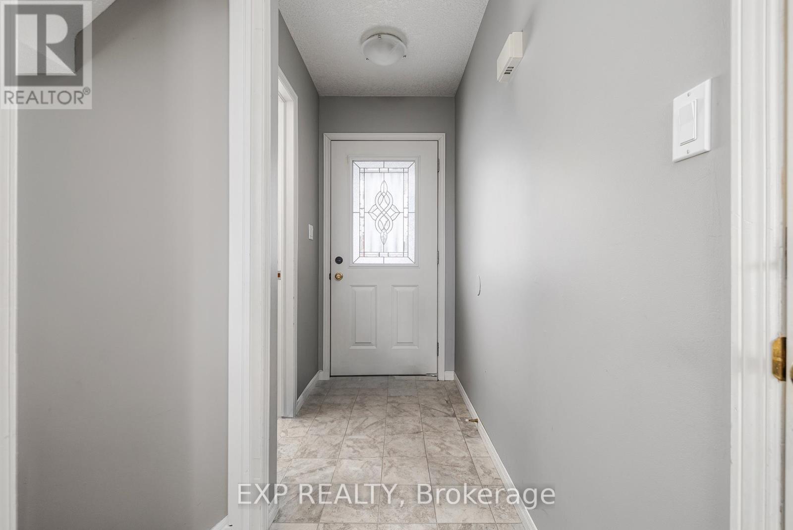 148 Athlone Crescent, Stratford, Ontario  N4Z 1H9 - Photo 9 - X12126384