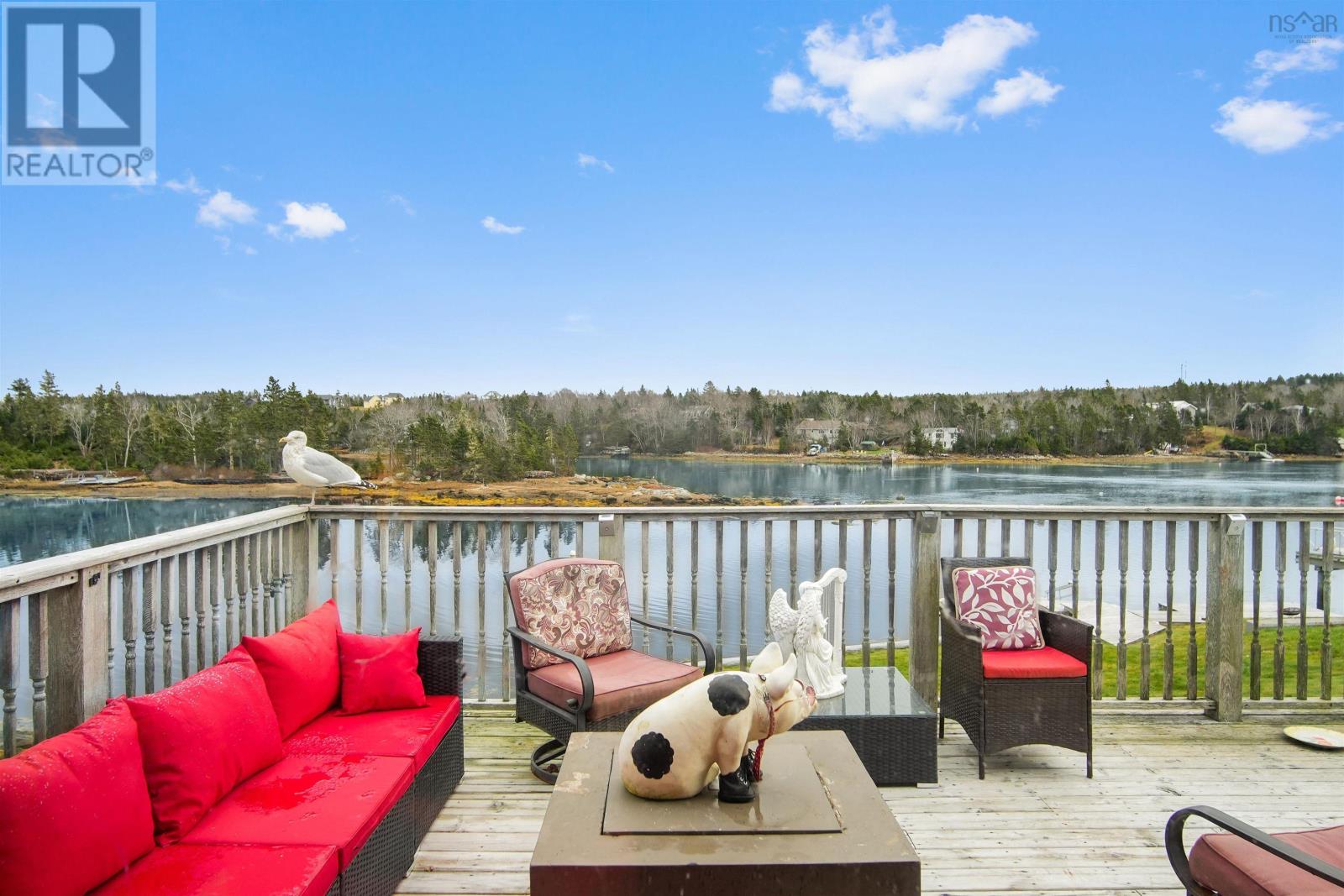 Property at 132 Prospect Bay Road image 4