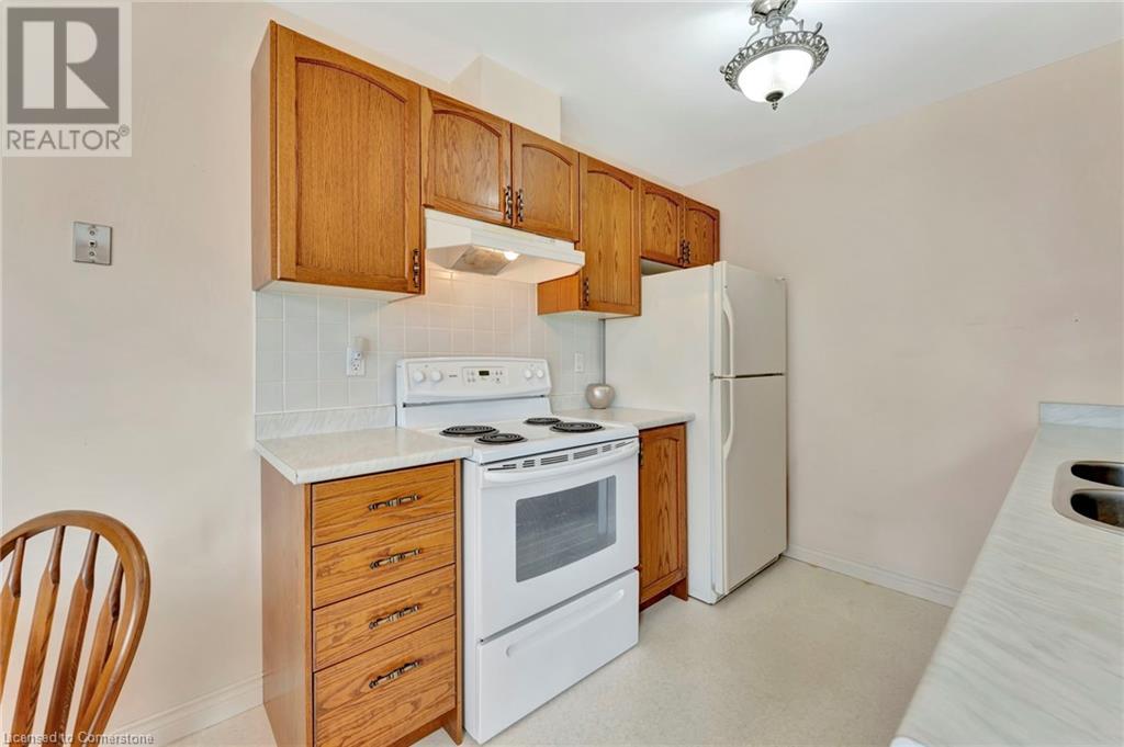 175 Fiddlers Green Road Unit# 5, Ancaster, Ontario  L9G 4X7 - Photo 12 - 40701413