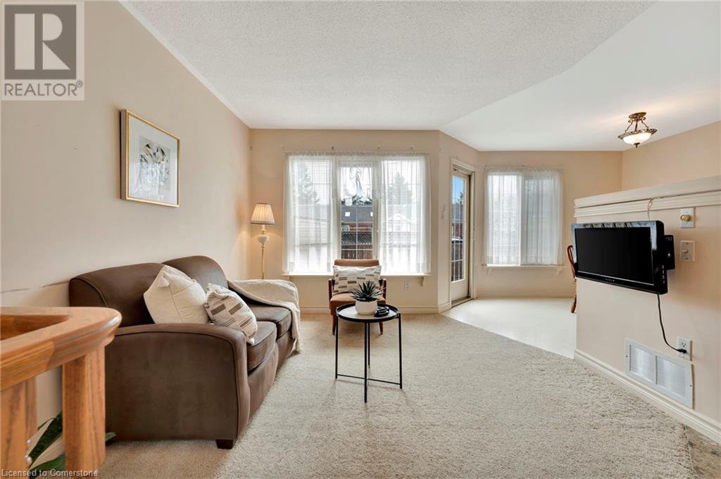 175 Fiddlers Green Road Unit# 5, Ancaster, Ontario  L9G 4X7 - Photo 7 - 40701413