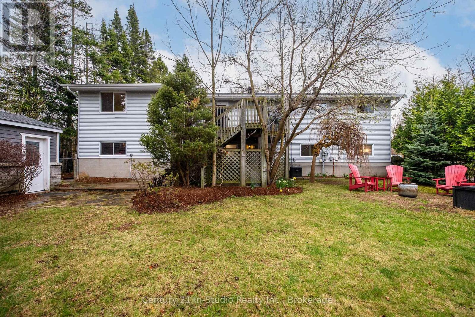 Property at 550 MCNABB STREET image 4