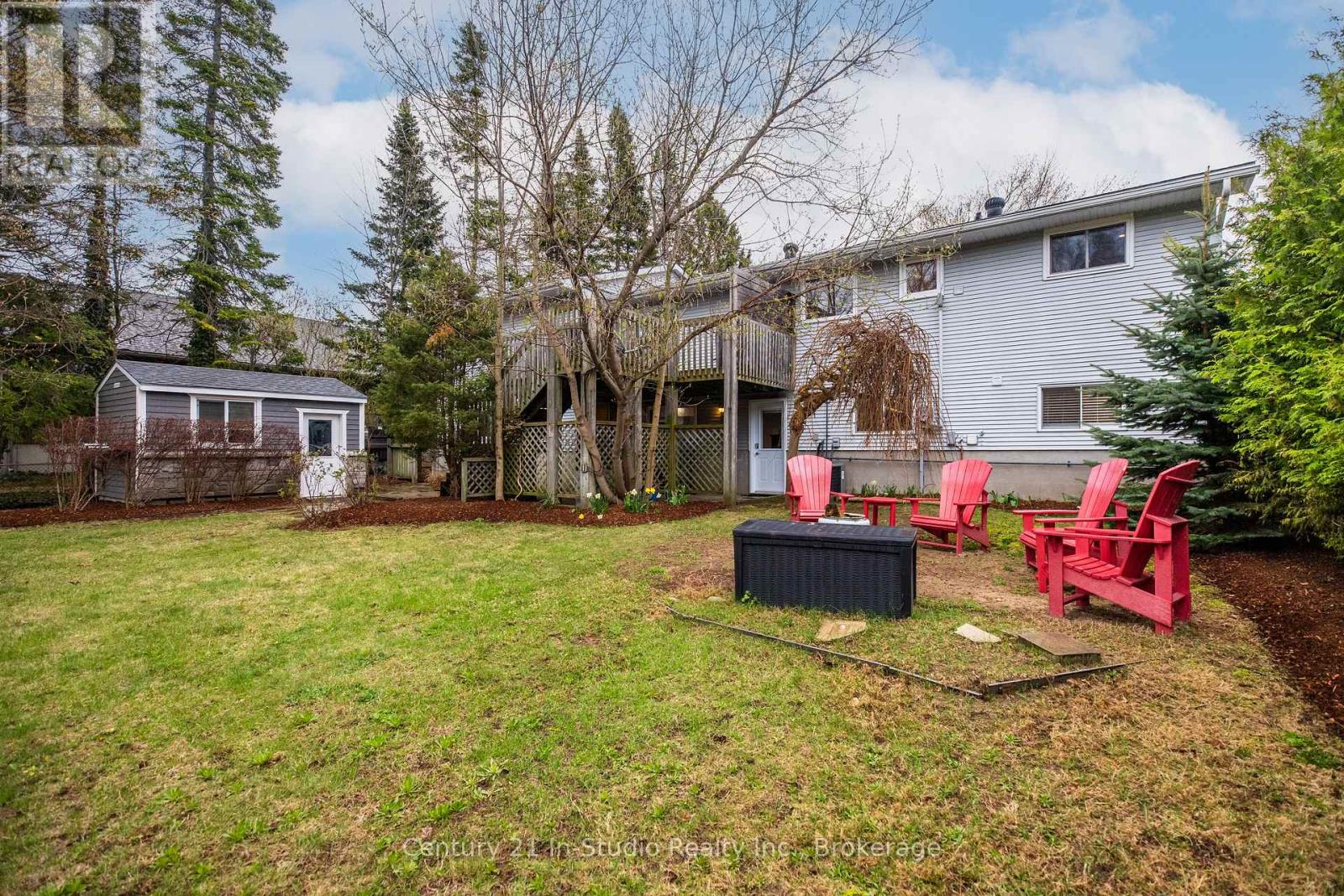 550 Mcnabb Street, Saugeen Shores, Ontario  N0H 2L0 - Photo 5 - X12126409