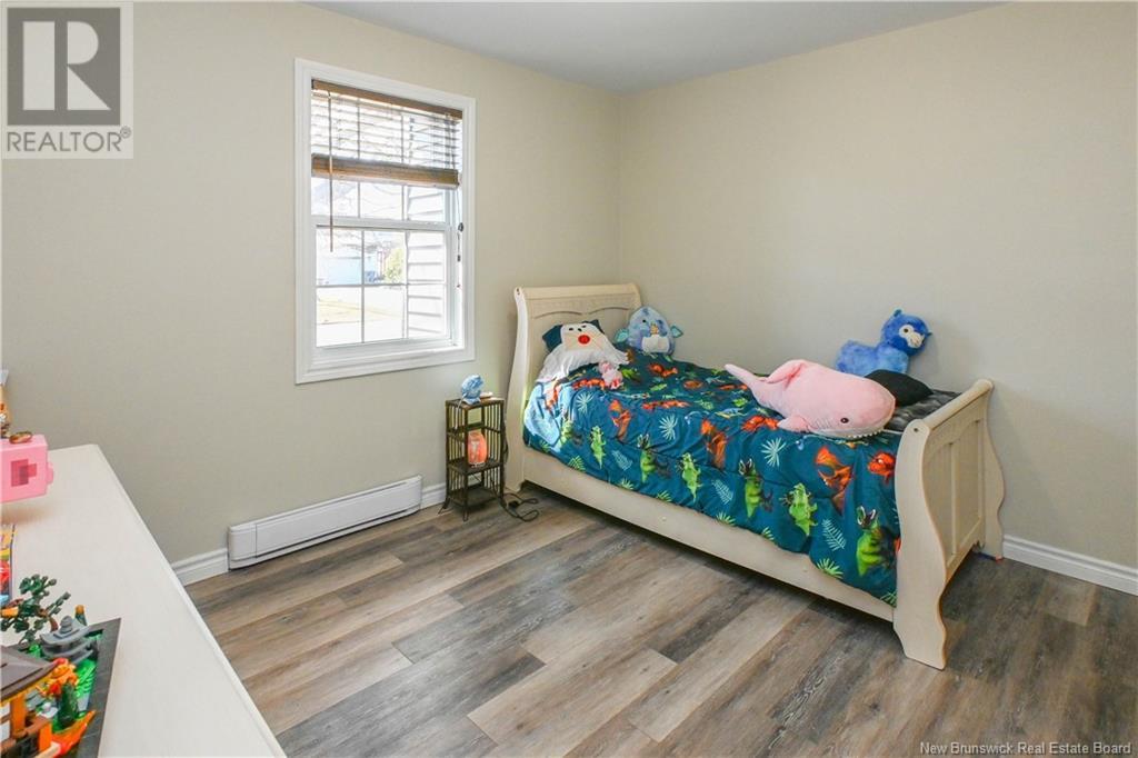 25 Rue Des Robins E. Street, Caraquet, New Brunswick  E1W 1A7 - Photo 28 - NB117220
