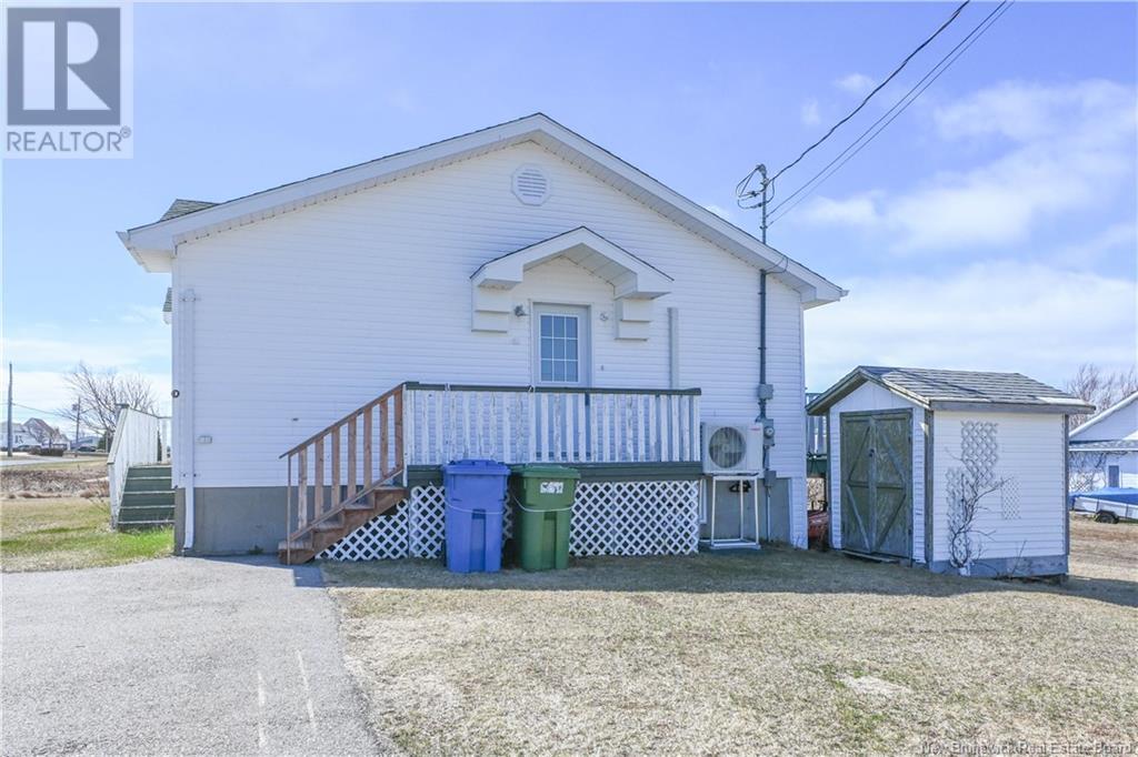 Property at 359 rue de l'le Street image 4