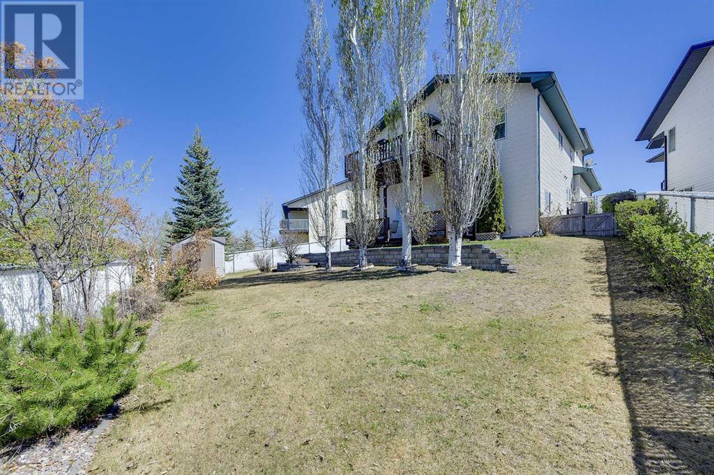 25 Pondside Crescent, Blackfalds, Alberta  T4M 0G2 - Photo 39 - A2217729