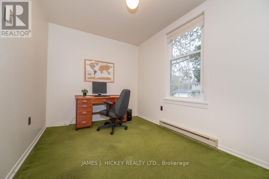 62 Parkdale Avenue, Deep River, Ontario  K0J 1P0 - Photo 21 - X12121487