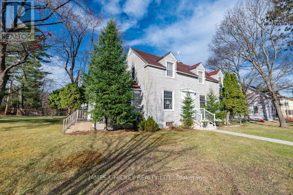 62 Parkdale Avenue, Deep River, Ontario  K0J 1P0 - Photo 43 - X12121487