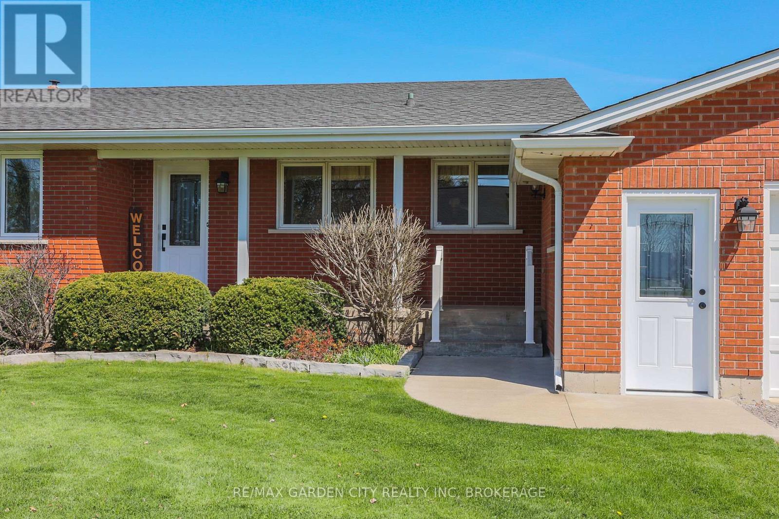 Property at 905 CANBORO ROAD image 4