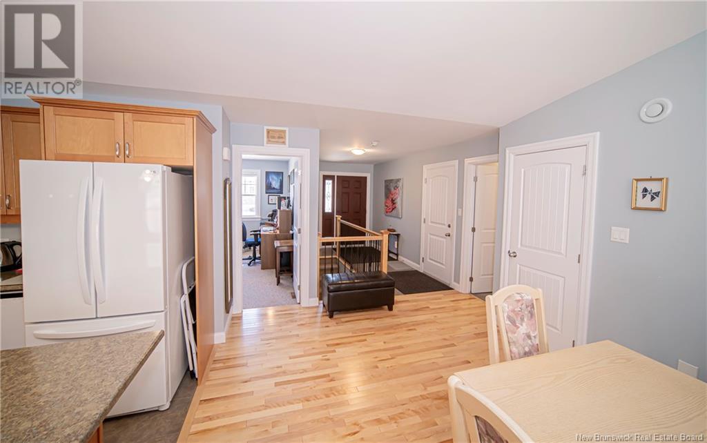 12 Ptarmigan Lane, Fredericton, New Brunswick  E3B 0T1 - Photo 6 - NB116445