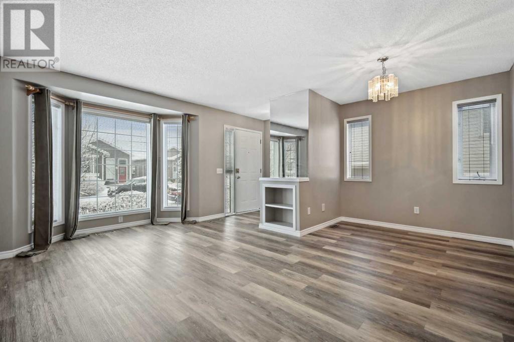 Property at 100 Hidden Green NW image 4