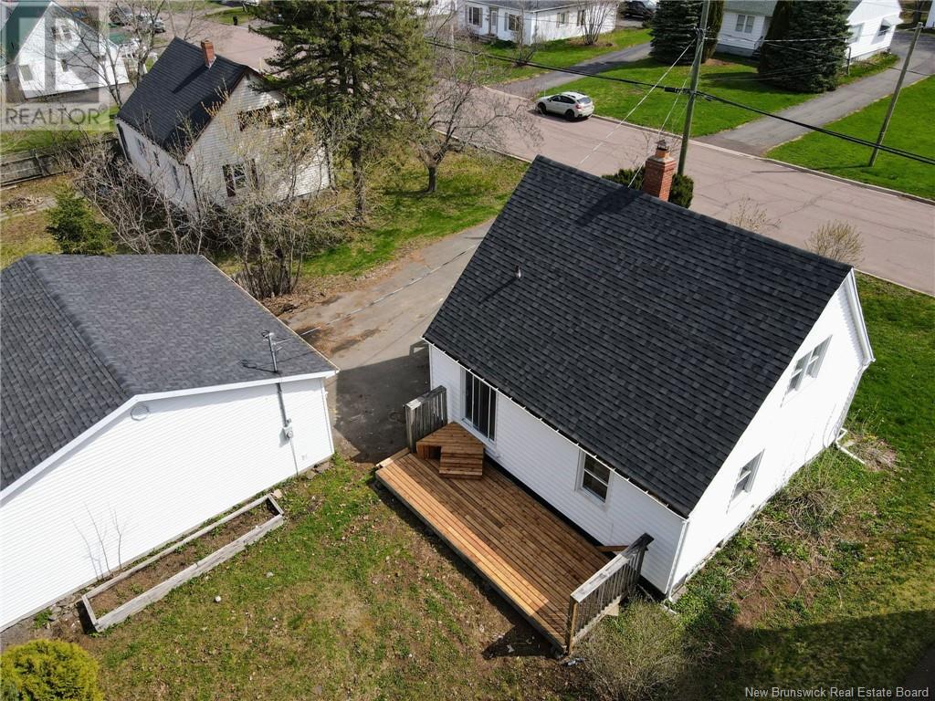 Property at 169 Wendell image 4