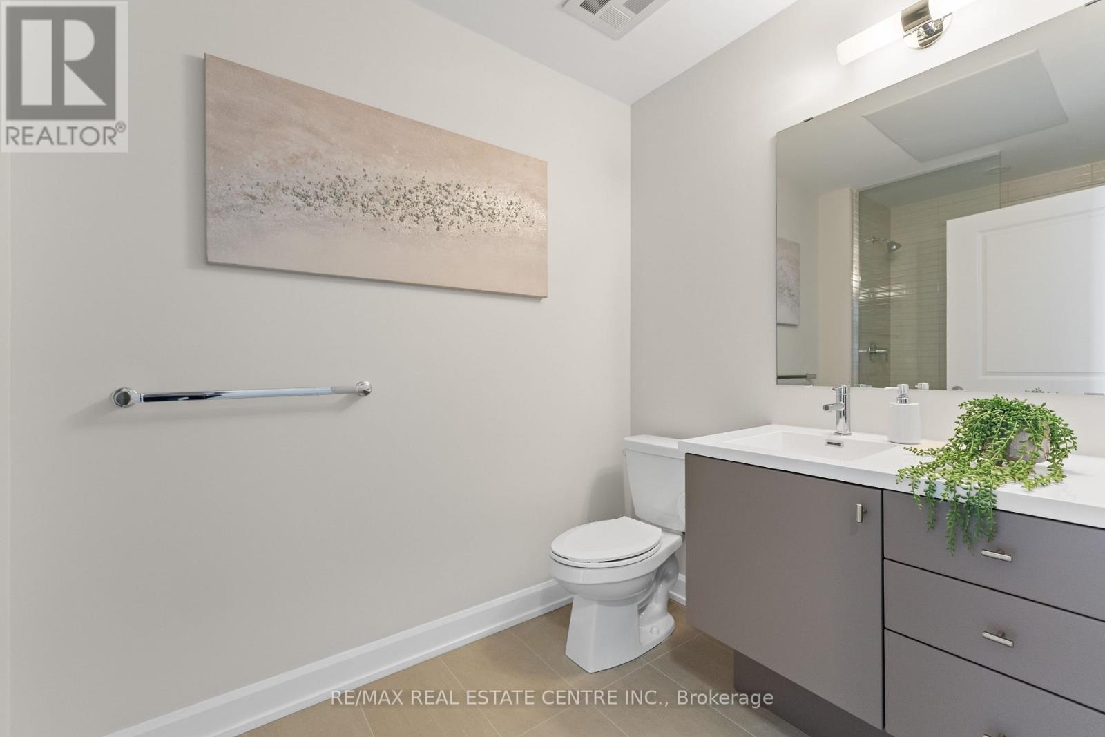 601 - 3220 William Coltson Avenue, Oakville, Ontario  L6H 7X9 - Photo 14 - W12126415