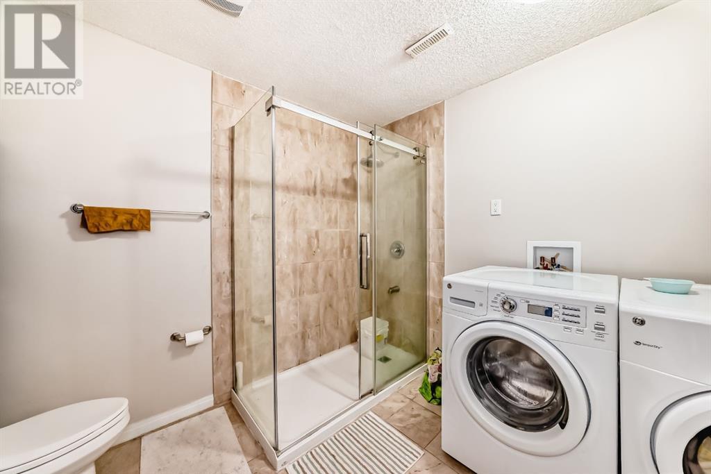8370 Saddlebrook Drive Ne, Calgary, Alberta  T3J 0S7 - Photo 31 - A2217001