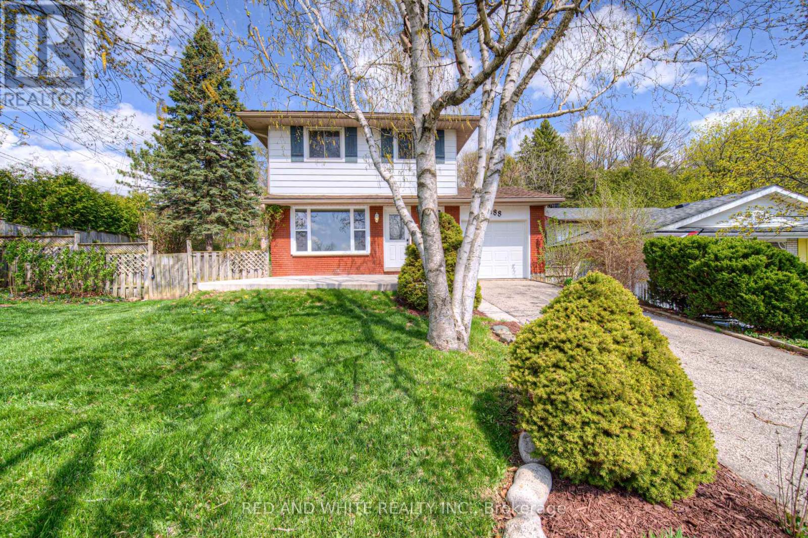 Property at 188 ARROWHEAD CRESCENT image 3